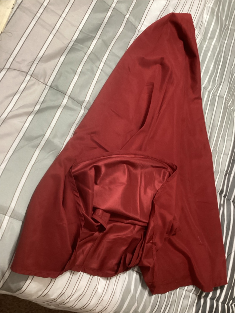 Burgundy polyester tablecloth 72”